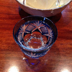 天庵 - お猪口が綺麗ですね。 2014.05