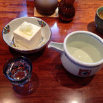 天庵 - 佐久の花（冷酒）。冷奴が付きました。 2014.05