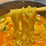 國產牛燒肉Kuidon 三重川越店 - 麵條提起
