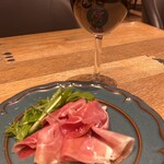 チーズと生はちみつの専門店 BeNe - 