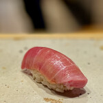 すしやのたい悟 - 中トロ。口のなかでとろける脂！ため息が出る美味しさ(∩*˘∀˘*)∩