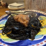 食堂みあくち - イカ墨スパゲッティトリュフ風味
