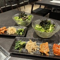 和牛とワイン 焼肉きゅうこん - 