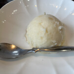 洋食工房 葉JUE - 桃シャーベット