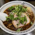 スパイス・ラー麺 卍力 西葛西店 - 良い香りが立ち上る～