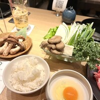 すき焼 しゃぶしゃぶつかだ KITTE大阪店 - 