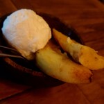 カフェバリチャンプル -  ココナツアイス・揚げバナナ