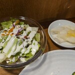 キッチン ブルー グローブ - サラダ、お新香のアップ