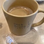 ディック・ブルーナ テーブル - 