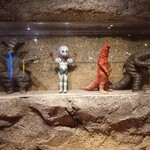 怪獣酒場 新橋蒸溜所 - 