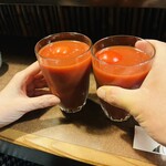 おかめ - トマトジュースでカンペー♪(*^^)o∀*∀o(^^*)♪