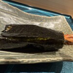 札幌 鮨 よこ田 - 車海老、ズワイガニの天巻
      雲丹、いくら乗せて海苔で巻く。