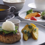 【自家製手ごねハンバーグ】おろしポン酢(サラダ・スープ・ライス付)