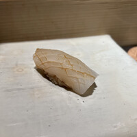 鮨m - 
