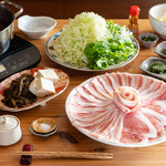 あぐーしゃぶしゃぶと言えば!!ちゃぁぶ～ - 料理写真:ちゃぁぶー贅沢コース