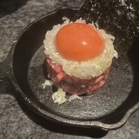 焼肉チャンピオン ペントハウス - ユッケ