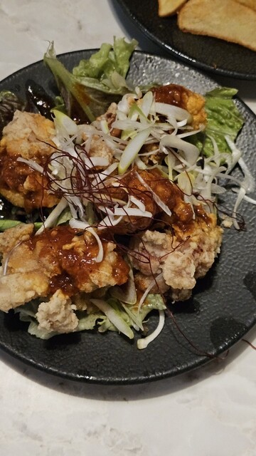 Motsuyaki Kushiyaki Izakaya Kemuri Kanayama Ten photo 2