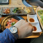 肉の青木商店 - 左腕のお伴と