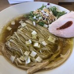めん処 きよ洲 - キレイにた畳まれた太めの細麺が旨い！