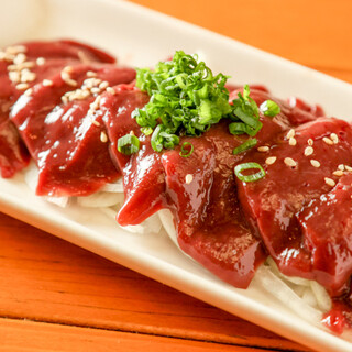 苦手な方にも味わってほしい！臭みや固さのない新鮮なホルモン◎