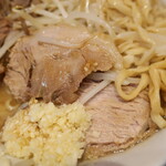 ラーメン二郎 - この日の豚