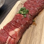 焼肉 わだ泉 - ダイアモンドcutカルビ  赤身多めの綺麗なカルビ