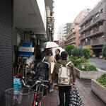 NIBOSHI MANIA - 店前の行列