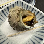 こい勢 - 焼きサザエ