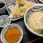 本格手打うどん おか泉 - 