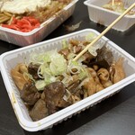 外呑処へそ 西成ホルモン焼 - 