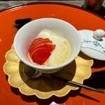 ななにん - いちごのなんかのスイーツ、白ワインゼリー