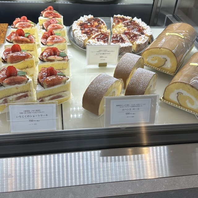 パティシエページです！ Patisserie LOHASSIERが東近江市にオープン！クラブハリエ出身の