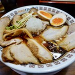 肉そばけいすけ - チャーシュー3種盛肉そば、大盛、味玉