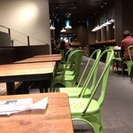 TACO BELL Akua Shitei Odaiba Ten - 內部裝潢