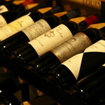 Popola - 世界のワインを豊富にご用意しております。