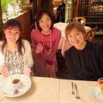 アントニオ 南青山本店