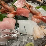 座吟 - 刺身盛り合わせ