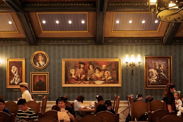 アレンデール・ロイヤルバンケット （Arendelle ROYAL BANQUET
