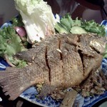 サワディー - 魚の裏返し