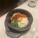 焼肉 鶯谷園 - 石焼ビビンバ