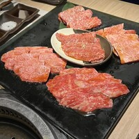 黒毛和牛焼肉 薩摩 牛の蔵 麻布十番店 - 
