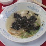 南京ラーメン 黒門 - 麺を食べ終える頃に生海苔投入♡