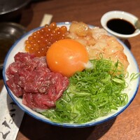 焼肉 にくだらけ - 