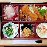 ニュー玉半 - 料理写真: