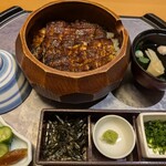 ひつまぶし 鰻伸 - ボリューム満点♪なのにまだまだ食べたい。なくなっていくのがかなしい。恋しました笑