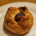 boulangerie　ASH - 全粒粉の天然酵母　栗の甘露煮