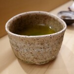 日本橋蛎殻町 すぎた - 辻村唯さんの作品