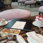 バー＆ラウンジ  トゥエンティエイト コンラッド東京 - 