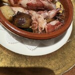 Mobo - アヒージョ　香りも味も抜群お茄子とズッキーニもオイルが染み込んでてよかった。