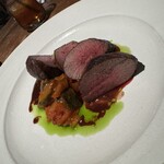 Mobo - 鹿肉ロースト　噛み締めて味わいたい。